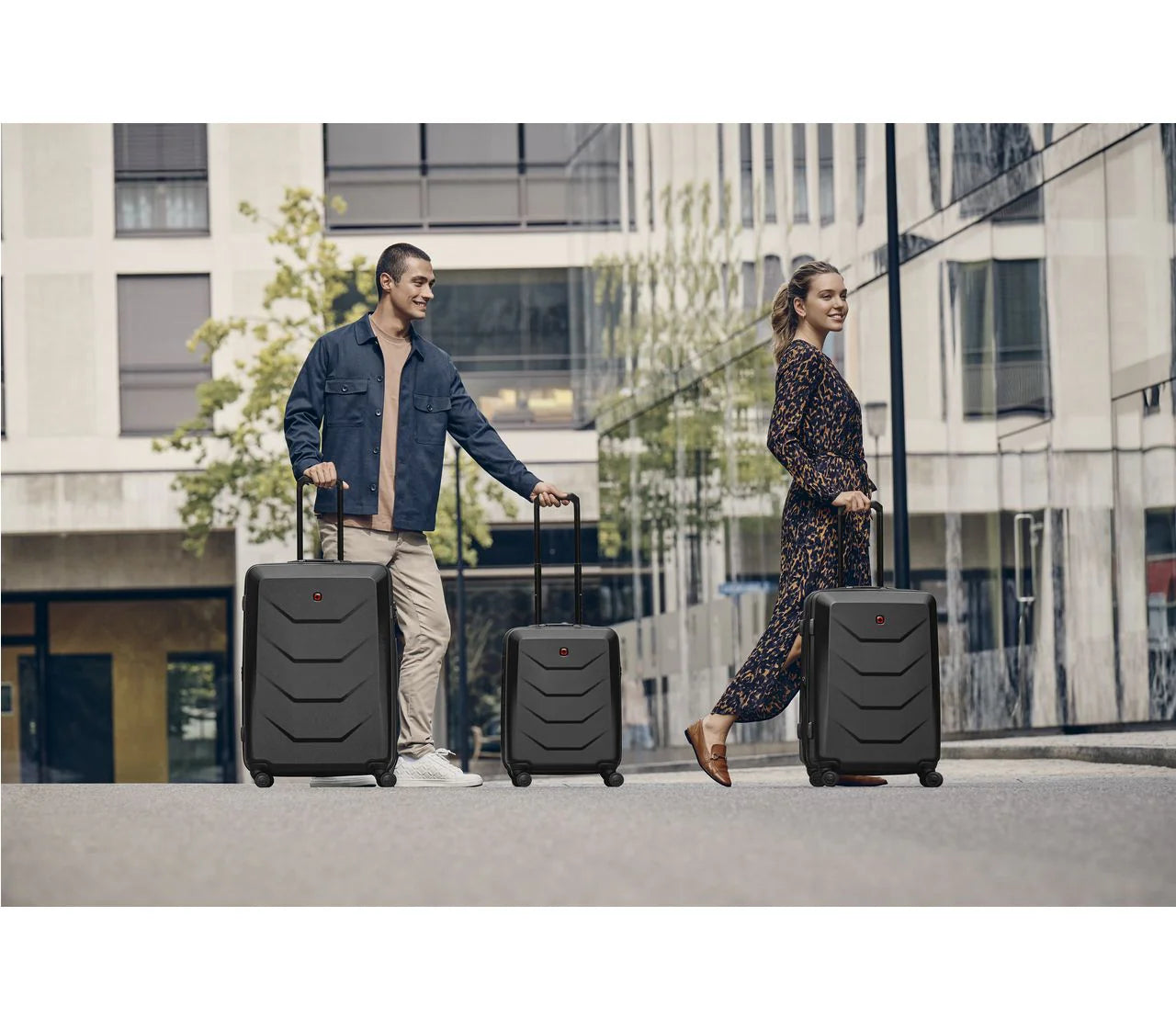 The Ultimate Guide to Buying Travel Suitcases