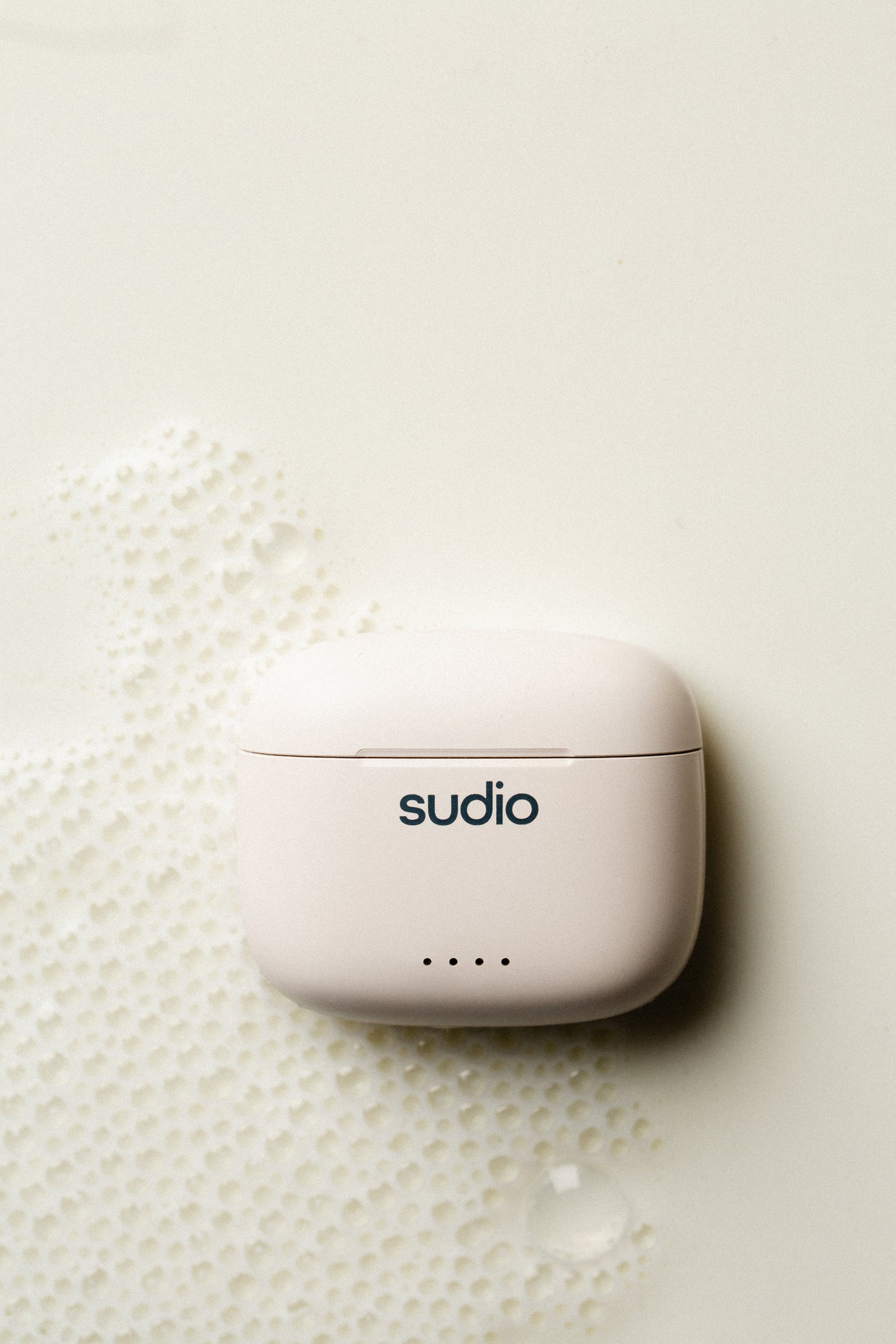 Sudio A1 Earbuds - White